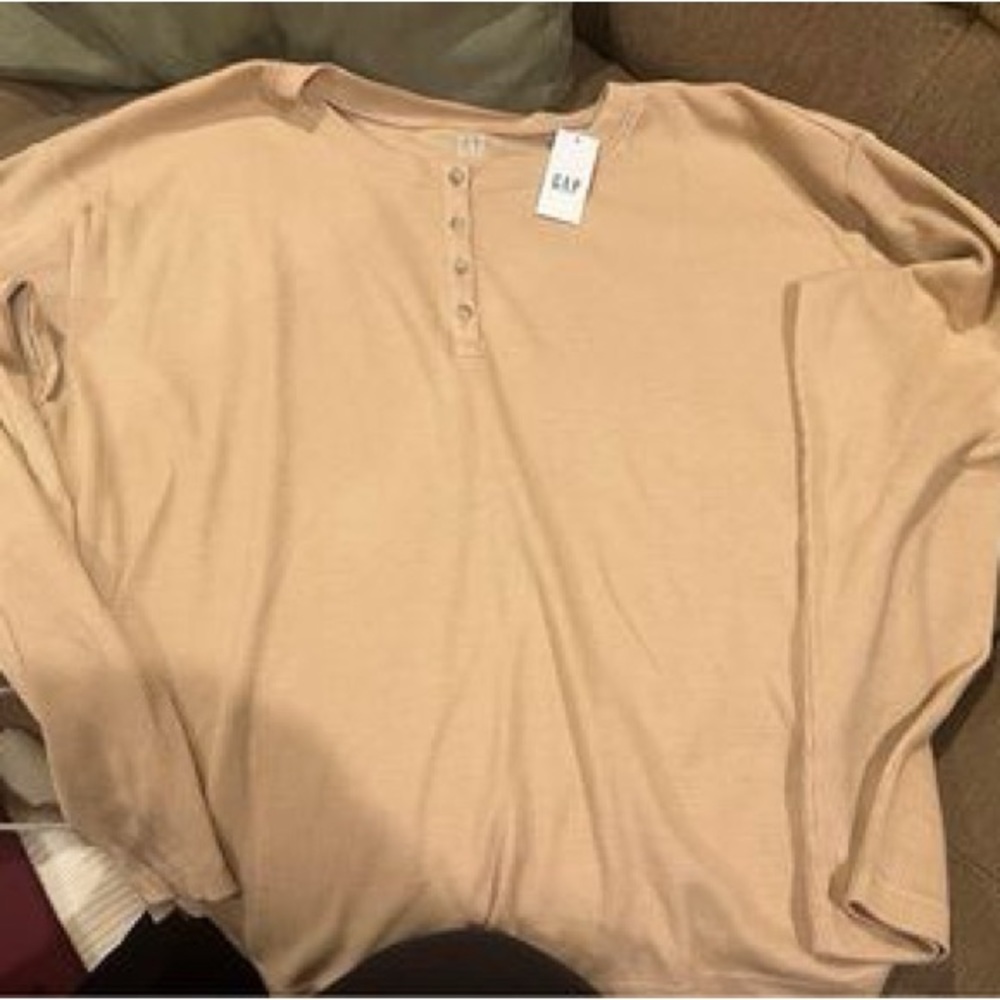 Gap pajama shirt